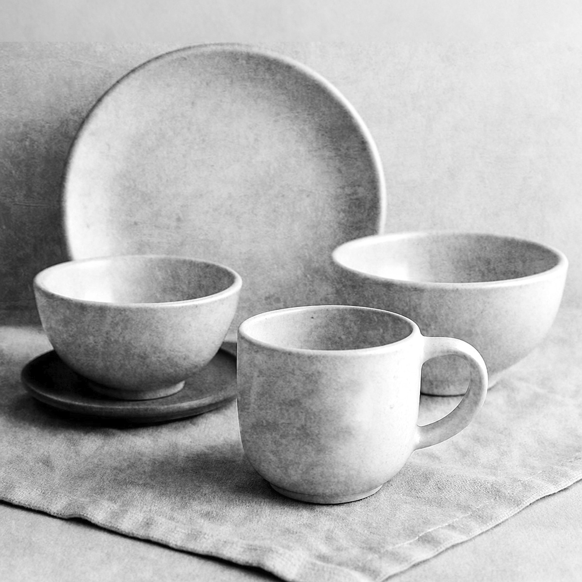 Keramiktasse mit feinen Sprenkeln